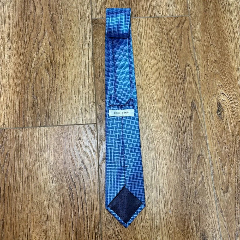 Pierre Cardin Mens Blue Geometric formal Pattern Necktie Hand‎ Made